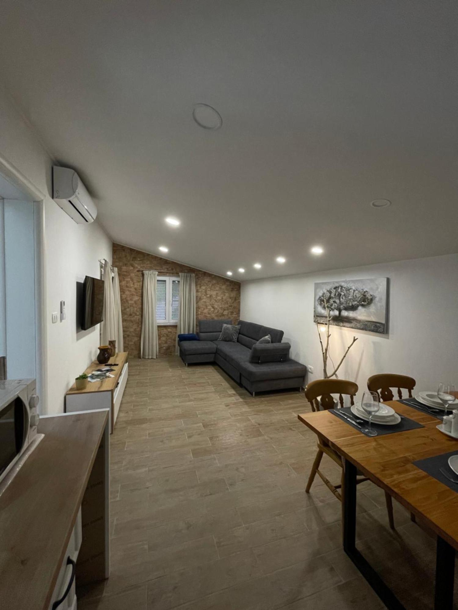 Plomin Sky&Bay Apartment Exterior photo